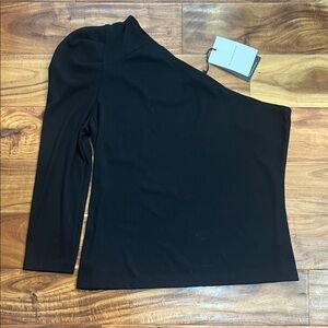 Who What Wear Elegant Black Asymmetrical Top